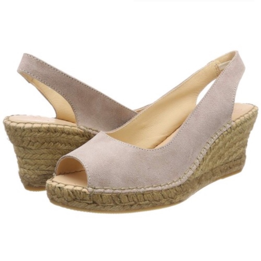 NWOT Fred de la Bretoniere wedge sandals